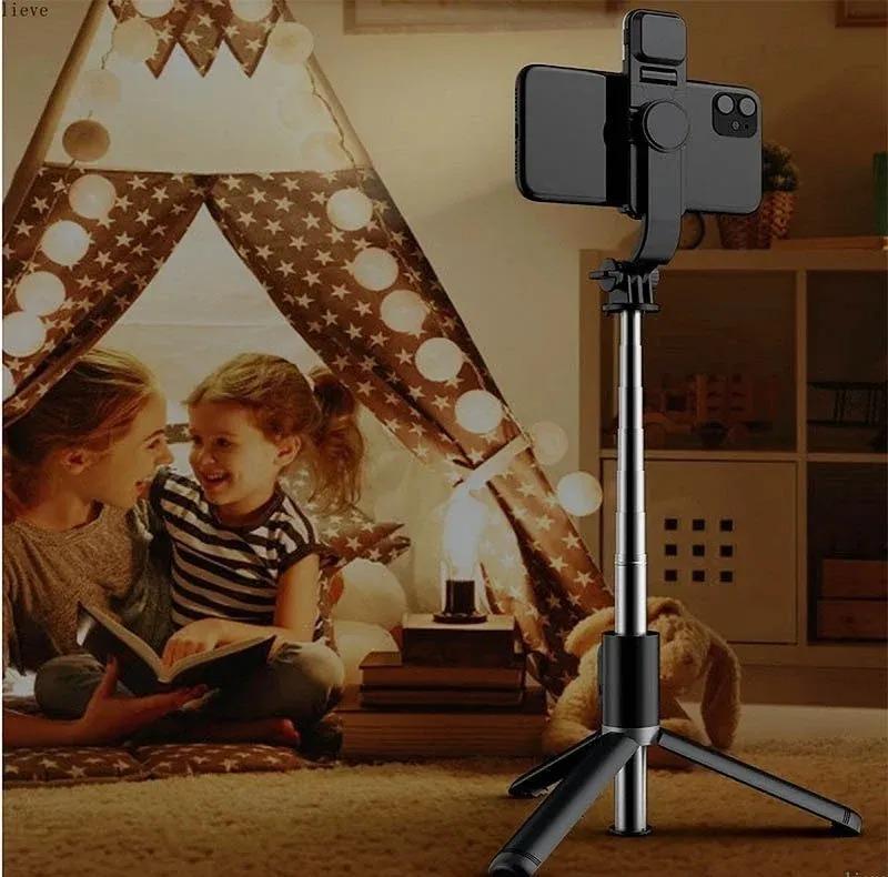 Selfie Stick With LED Light Mini Tripod Stand - TACHNBEAUTY
